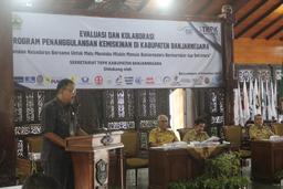 Evaluasi dan Kolaborasi Program Penanggulangan Kemiskinan