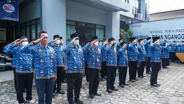 BPS Banjarnegara Regency Commemorates Youth Pledge Day "United Build the Nation"